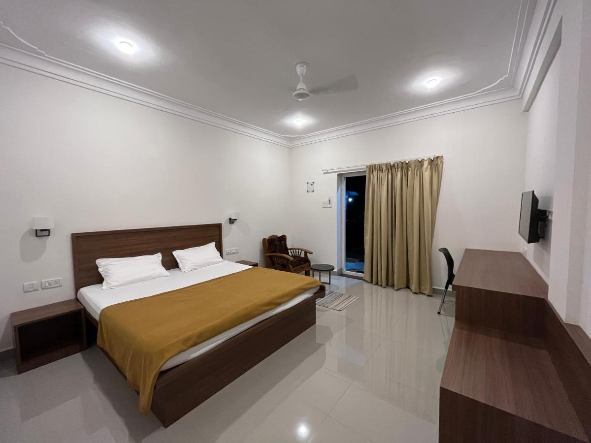Morjim Sunset Hotel מראה חיצוני תמונה